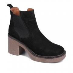 WOMEN'S HANNA HEELED CHELSEA BOOT-BLACK